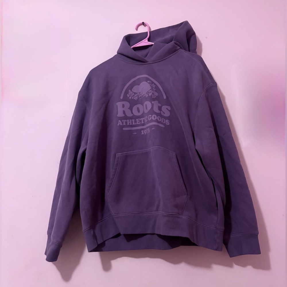⭐️Roots Purple Hoodie with Logo women’s XL
